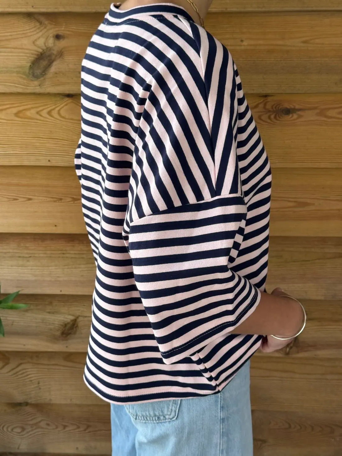 Pull oversize à rayures bleu & rose manches courtes